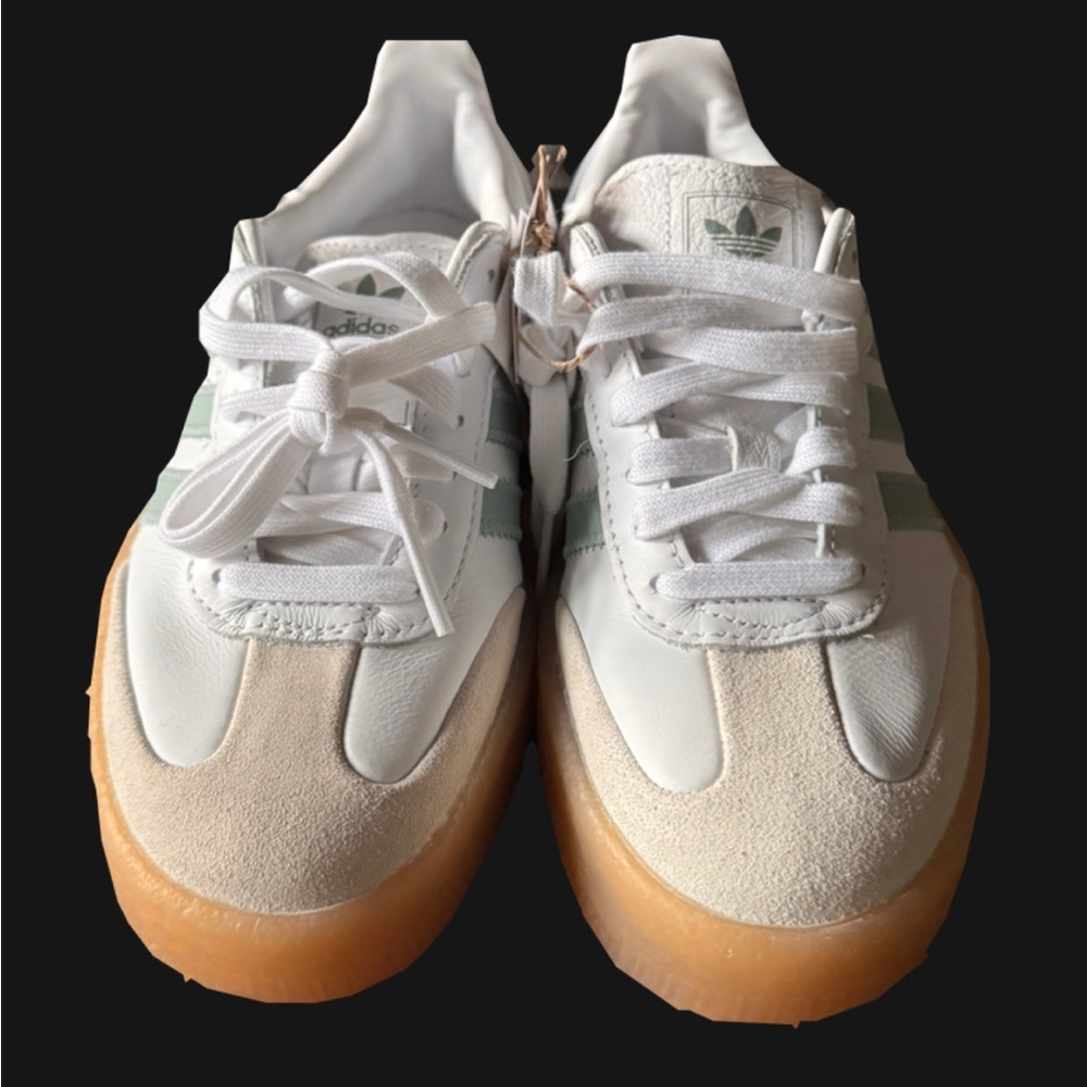Adidas Samba sneakers - brand new w/tags - Picture 4 of 7